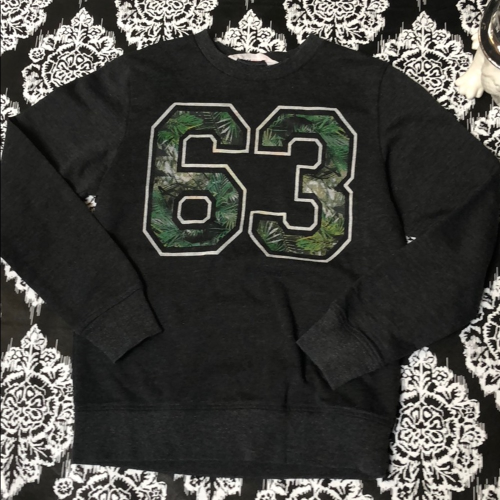 H and M girls 10-12y wonderful condition!sweater